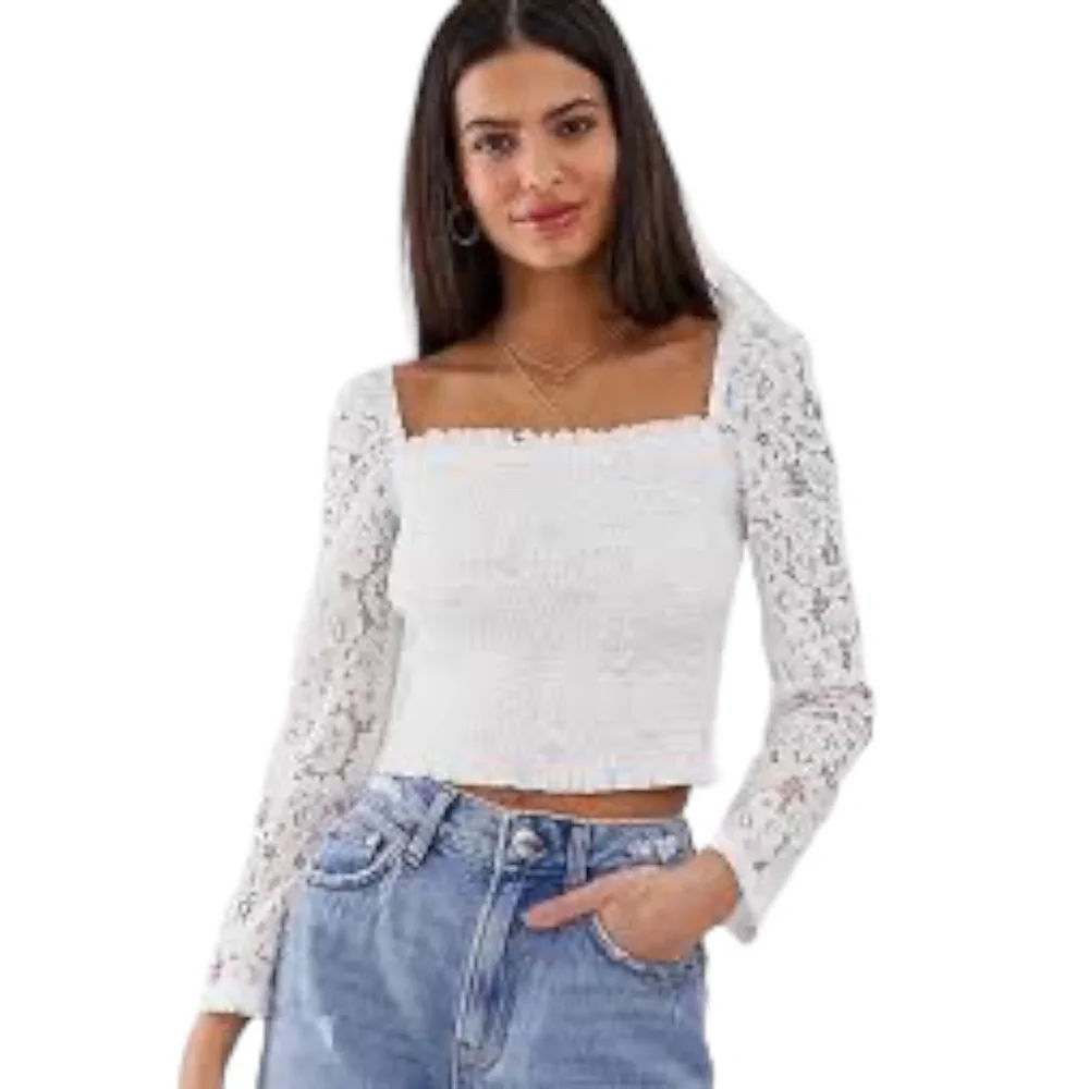 River Island Shirred crop top with lace‎ smocked bodice size 8